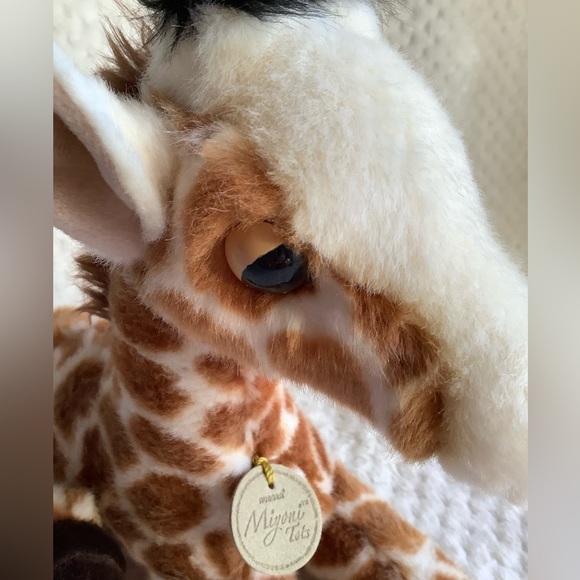 Aurora World Miyoni Tots Plush Giraffe Stuffed Animal Toy - Picture 6 of 15